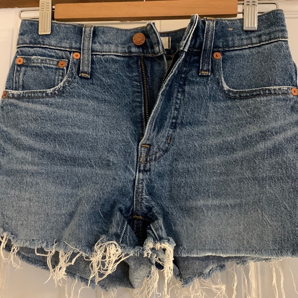 Madewell The Perfect Jean Short in Bartow Wash 23